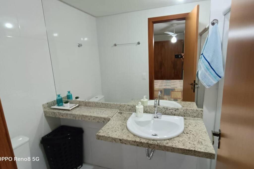 Apartment Apto 2 Quartos, 2 Min Da - Ampla Area Externa, Maximo 6 Pessoas!!! Guarapari